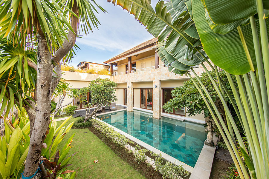 Beach House with Pool